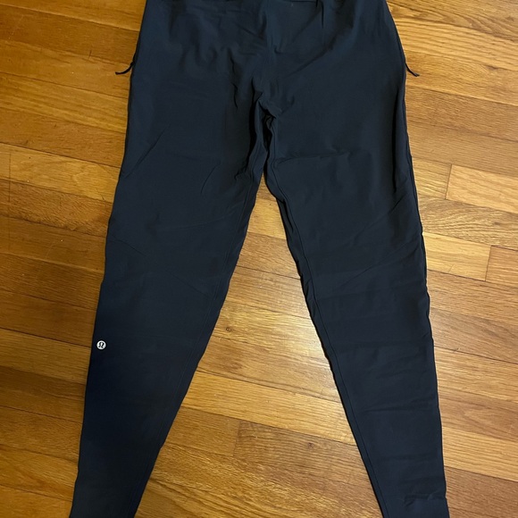 Lululemon Surge Hybrid Pant XS Dark Gray Like New - Picture 3 of 6